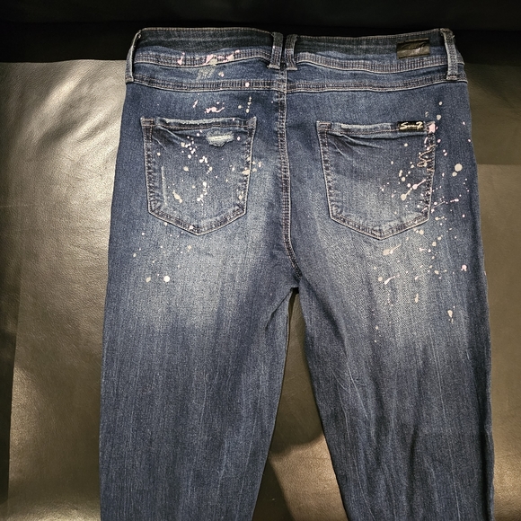 Seven7 skinny jeans with pink and silver rhinestones and paint splatter - Picture 2 of 3